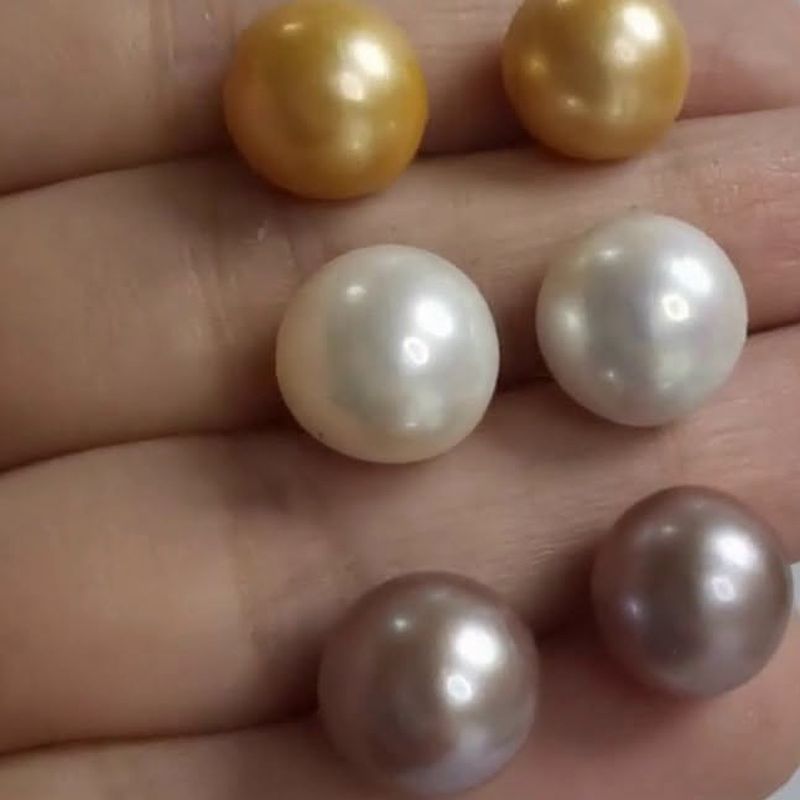 10-11MM Natural Akoya Pearl Stud Earrings - natural pearls in 18K gold.