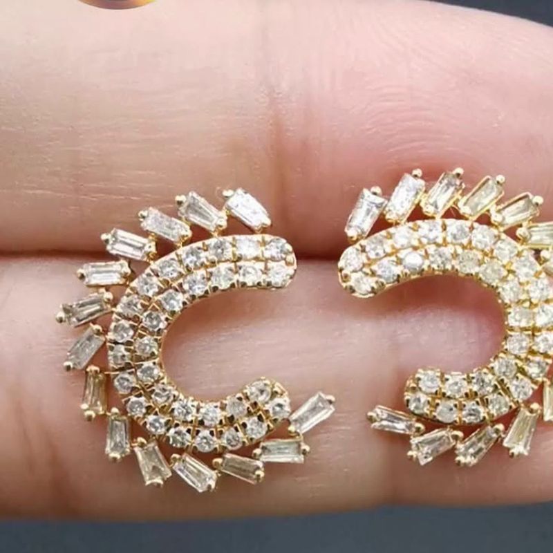 Big Face Wave Stud Earrings - natural diamonds in 18K Japan gold.