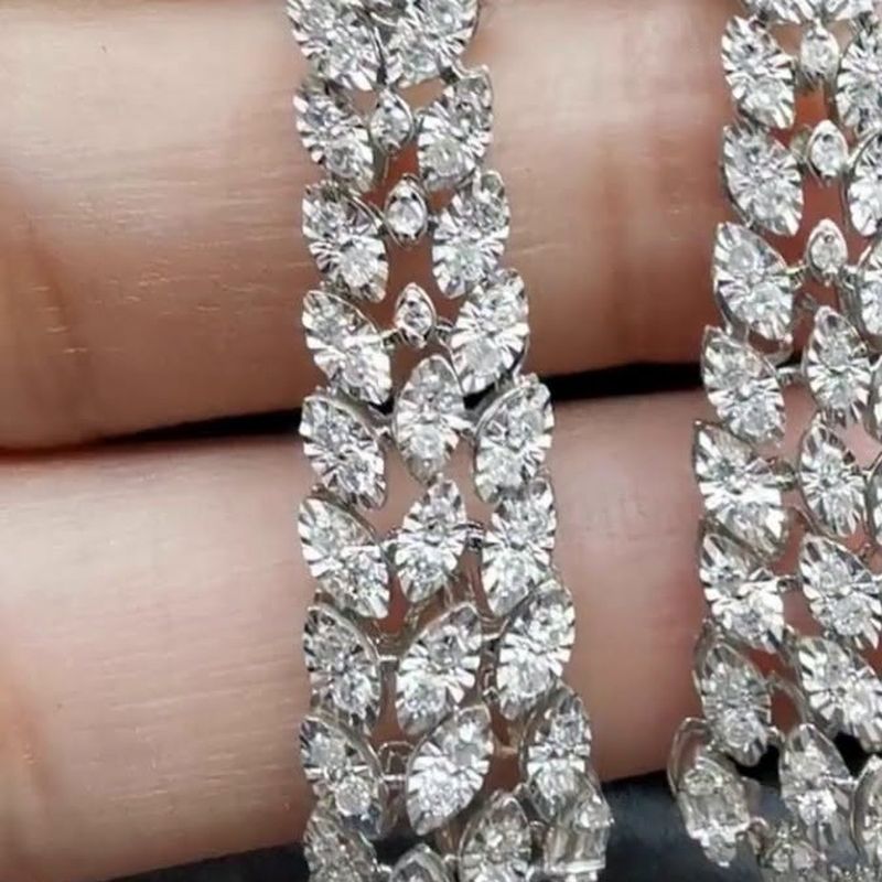 Elegant Leaves Dangling Earrings - natural diamonds in 18K Japan gold.
