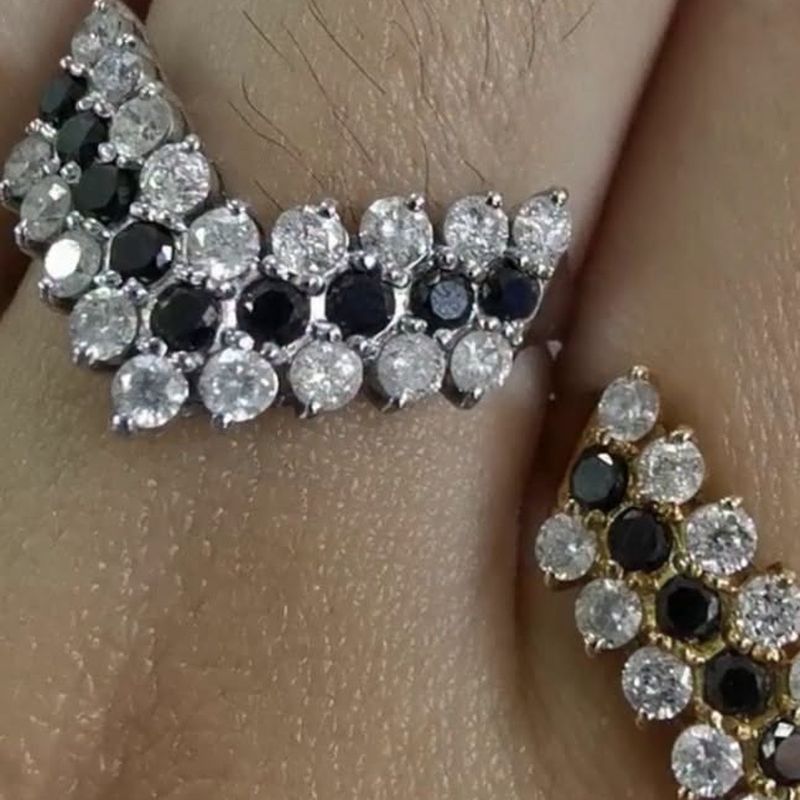 Natural Black Diamond V Ring - natural diamonds in 18K Japan gold.